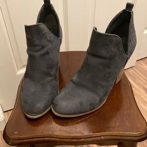 Carlos by Carlos Santana Boots